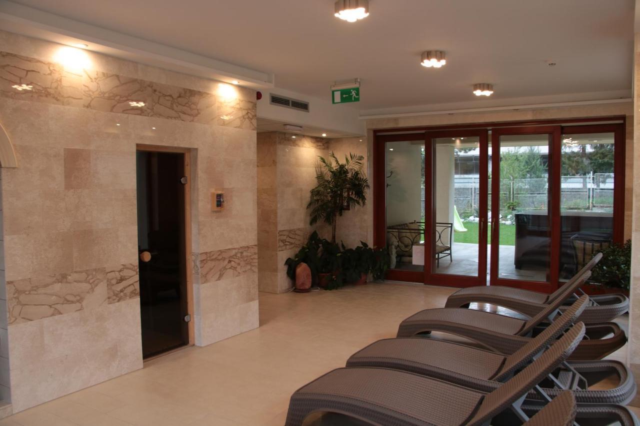 Fortuna Hotel Miskolc Esterno foto